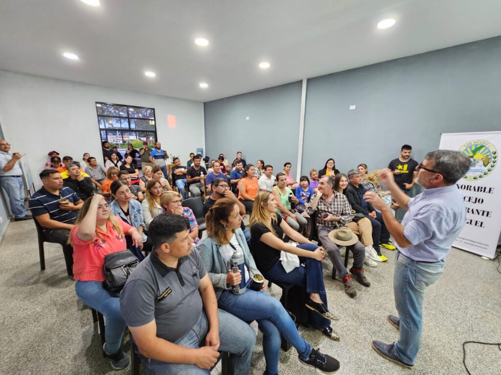 PHOTO-2023-11-14-19-17-15