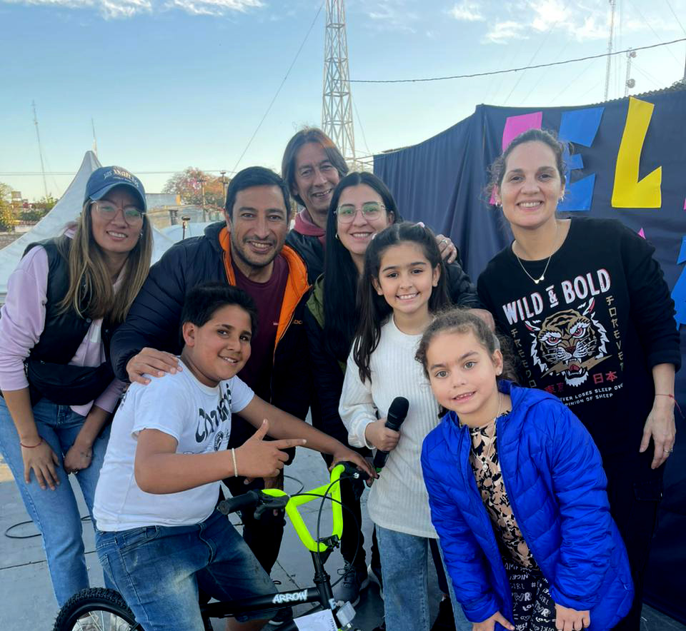 07a4c7a4-a1e1-42d9-b151-ec479a826d2e