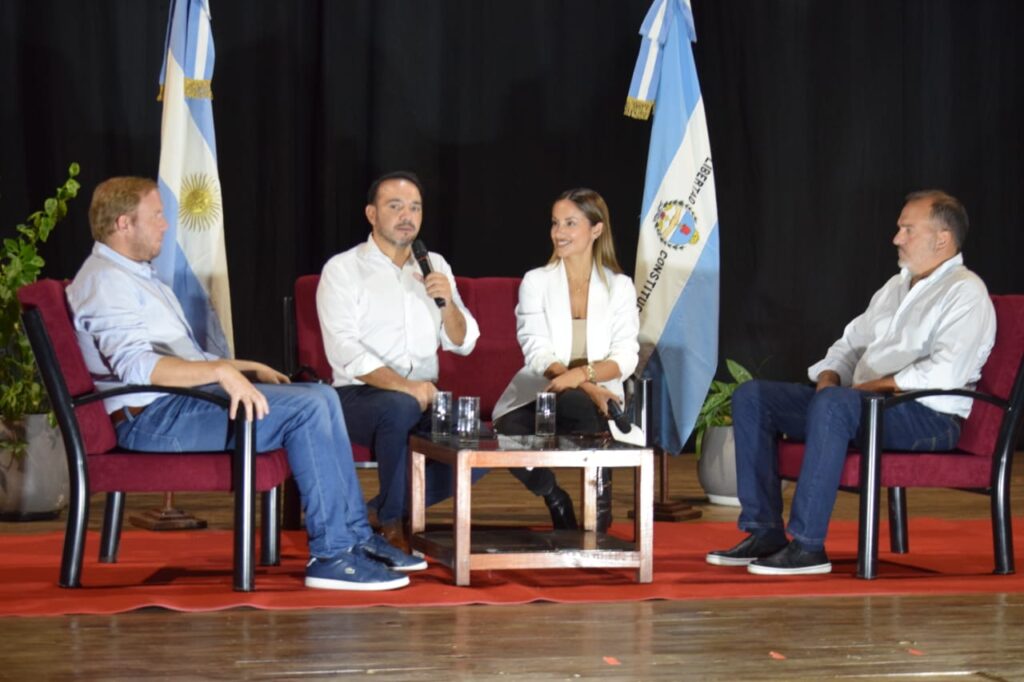Hermanos del Vera Ituzaingó